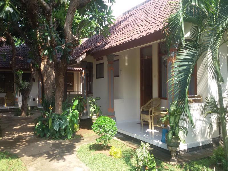 Lovina Beach Hotel Pabean Buleleng Εξωτερικό φωτογραφία
