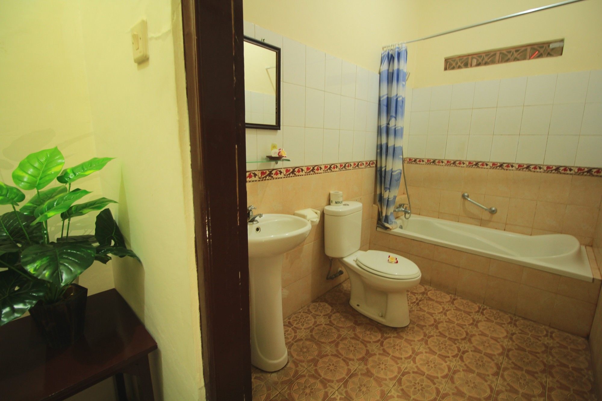 Lovina Beach Hotel Pabean Buleleng Εξωτερικό φωτογραφία