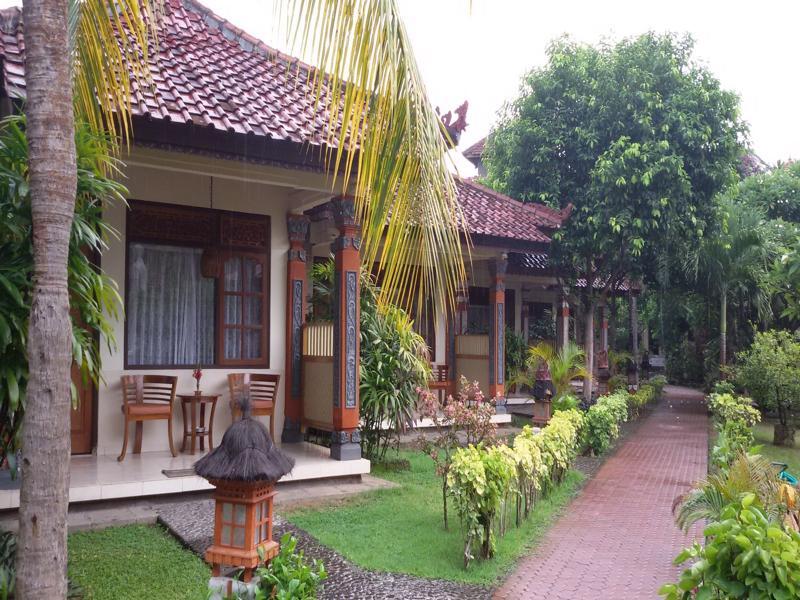 Lovina Beach Hotel Pabean Buleleng Εξωτερικό φωτογραφία