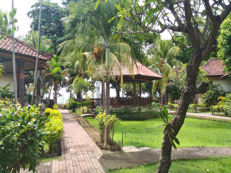 Lovina Beach Hotel Pabean Buleleng Εξωτερικό φωτογραφία